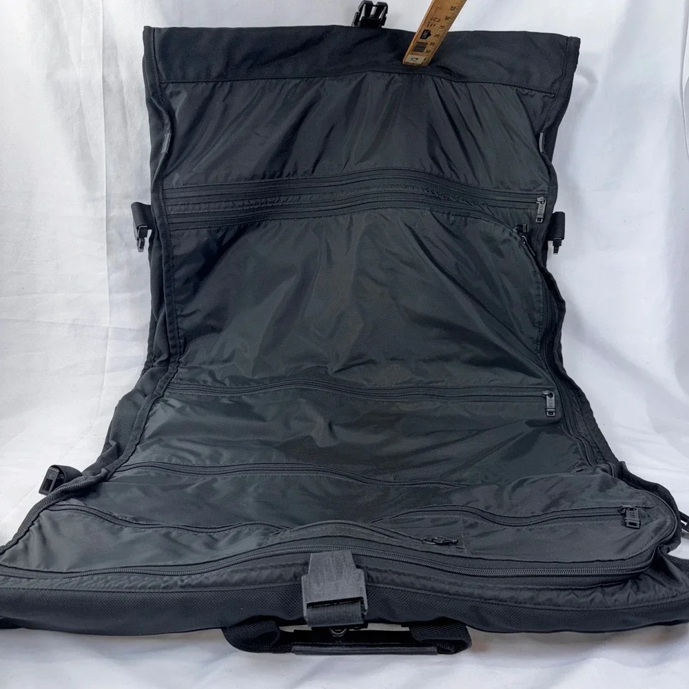 Tumi Garment Bag Travel Suitcase Carry On Luggage Black With Storage Bag‎